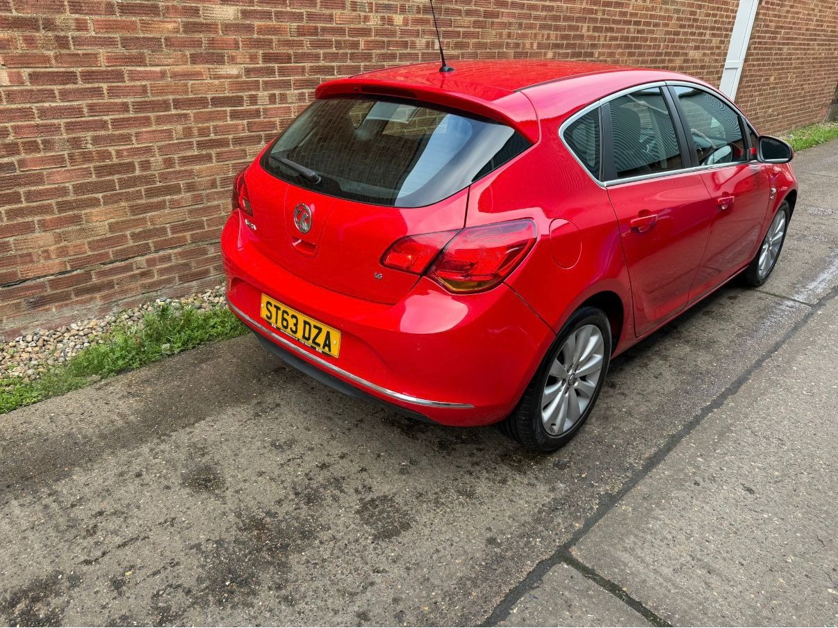 Used Vauxhall Astra 2014 for sale - 77050300: Photo 21