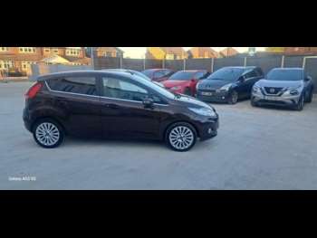 Used Ford Fiesta 2010 for sale - 75057233: Photo