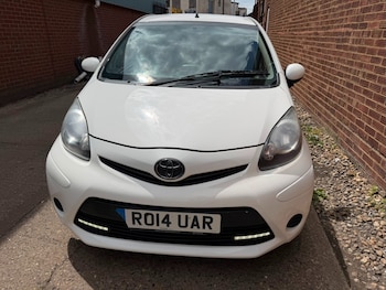 Used Toyota AYGO 2014 for sale - 79050707: Photo
