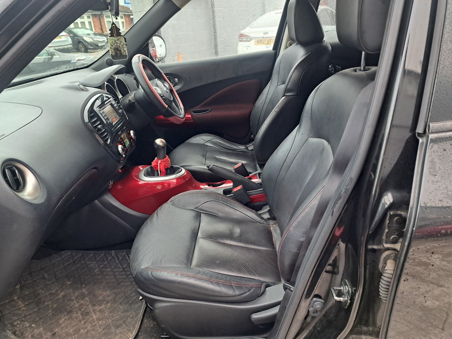 Used Nissan Juke 2011 for sale - 77289501: Photo 17