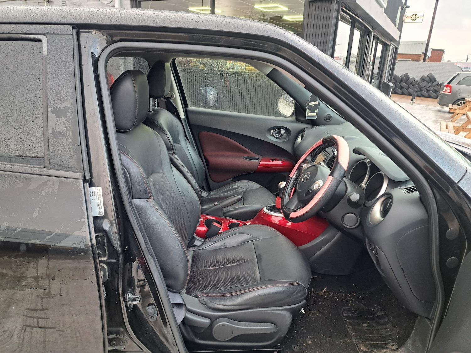 Used Nissan Juke 2011 for sale - 77289501: Photo 28