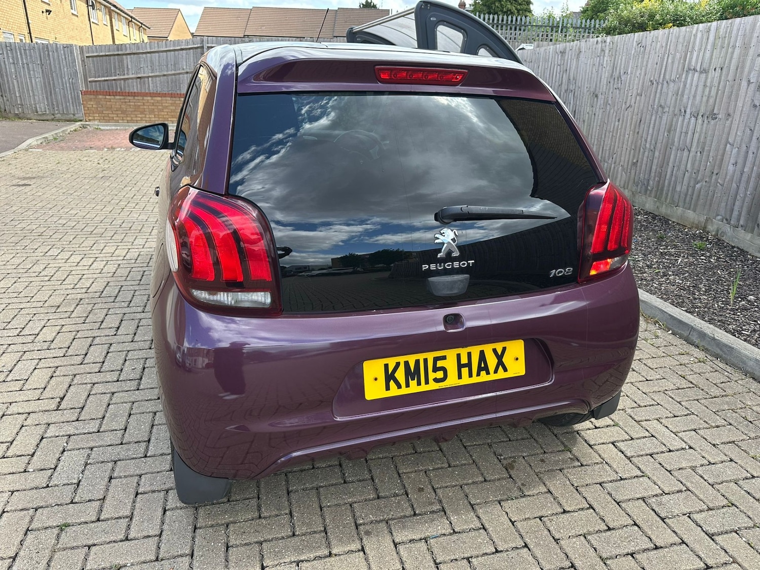 Used Peugeot 108 2015 for sale - 76541502: Photo 6