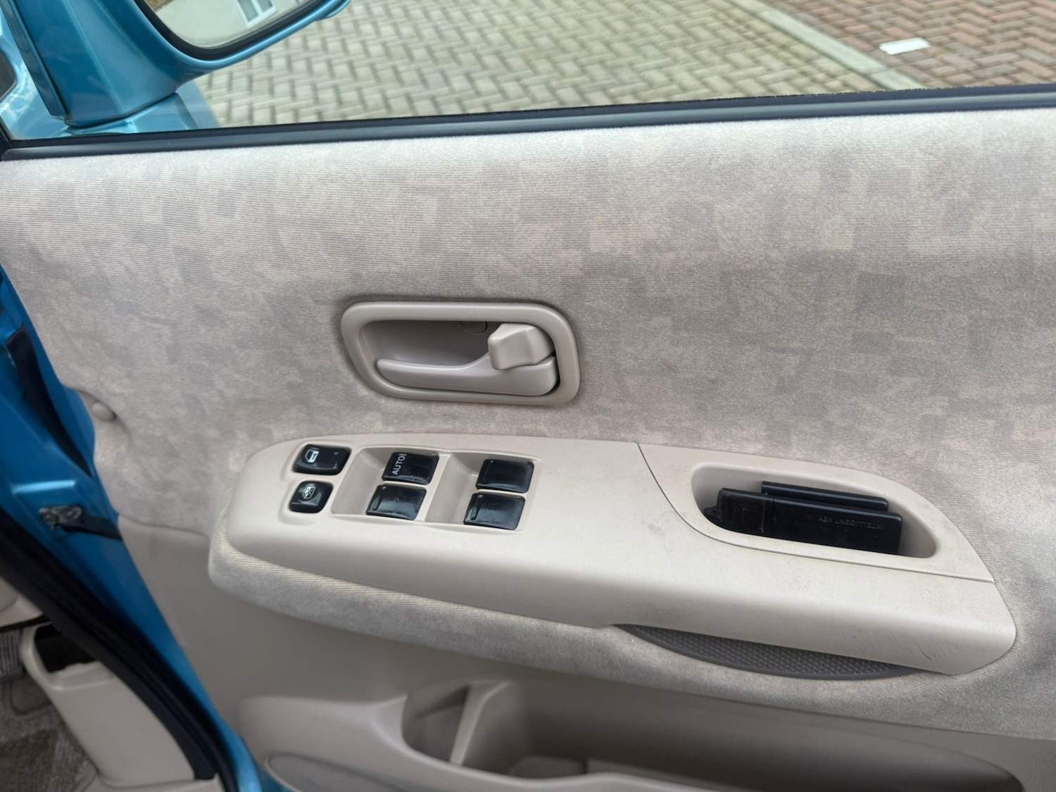 Used Nissan Serena 2021 for sale - 77483997: Photo 12