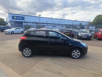 Used Hyundai i20 2010 for sale - 75698004: Photo