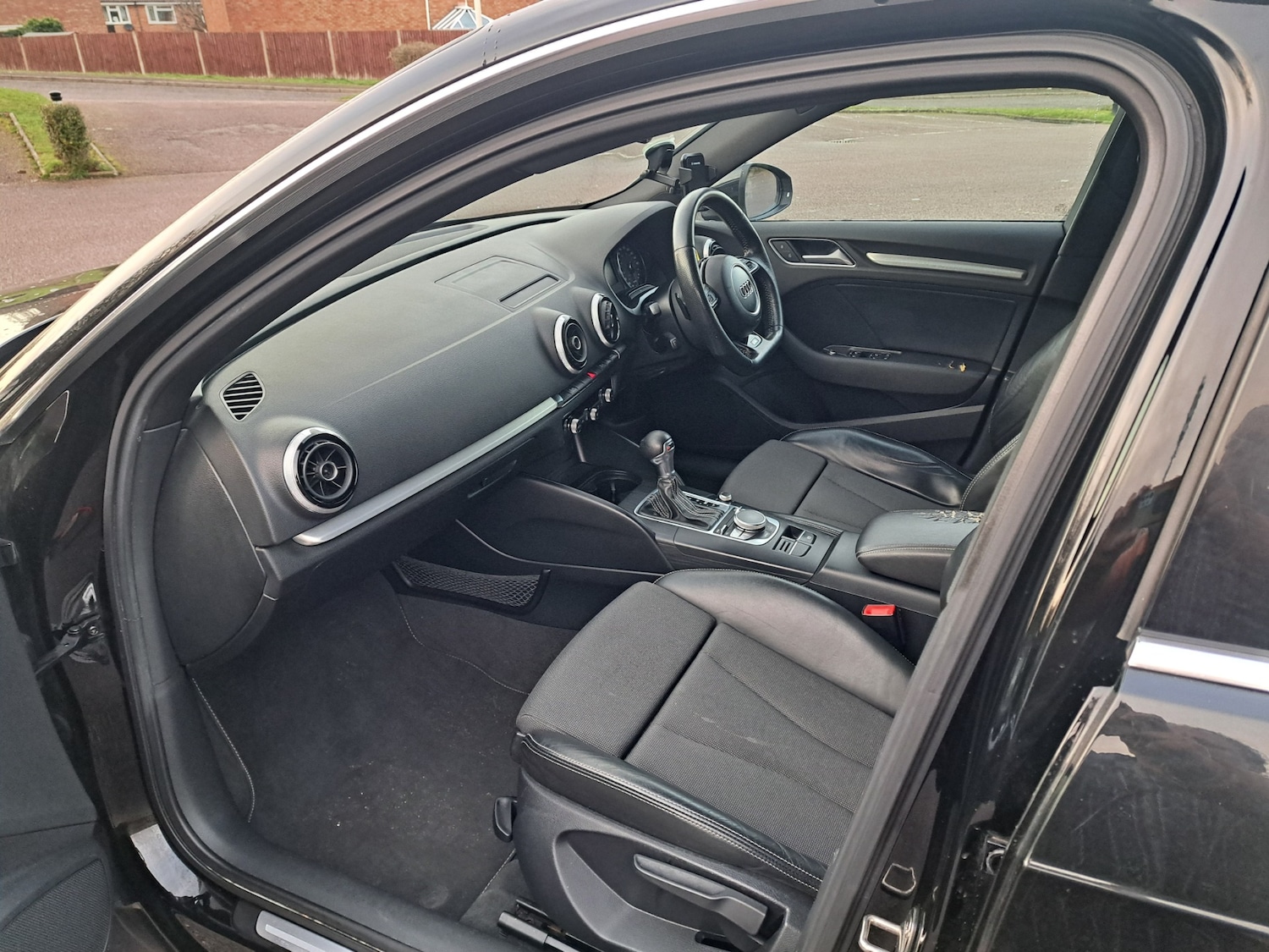 Used Audi A3 2015 for sale - 77519996: Photo 3