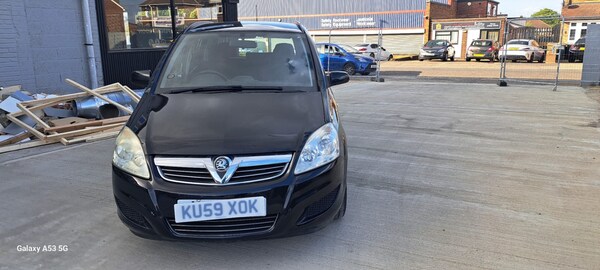 Used Vauxhall Zafira 2009 for sale - 76226150: Photo 1