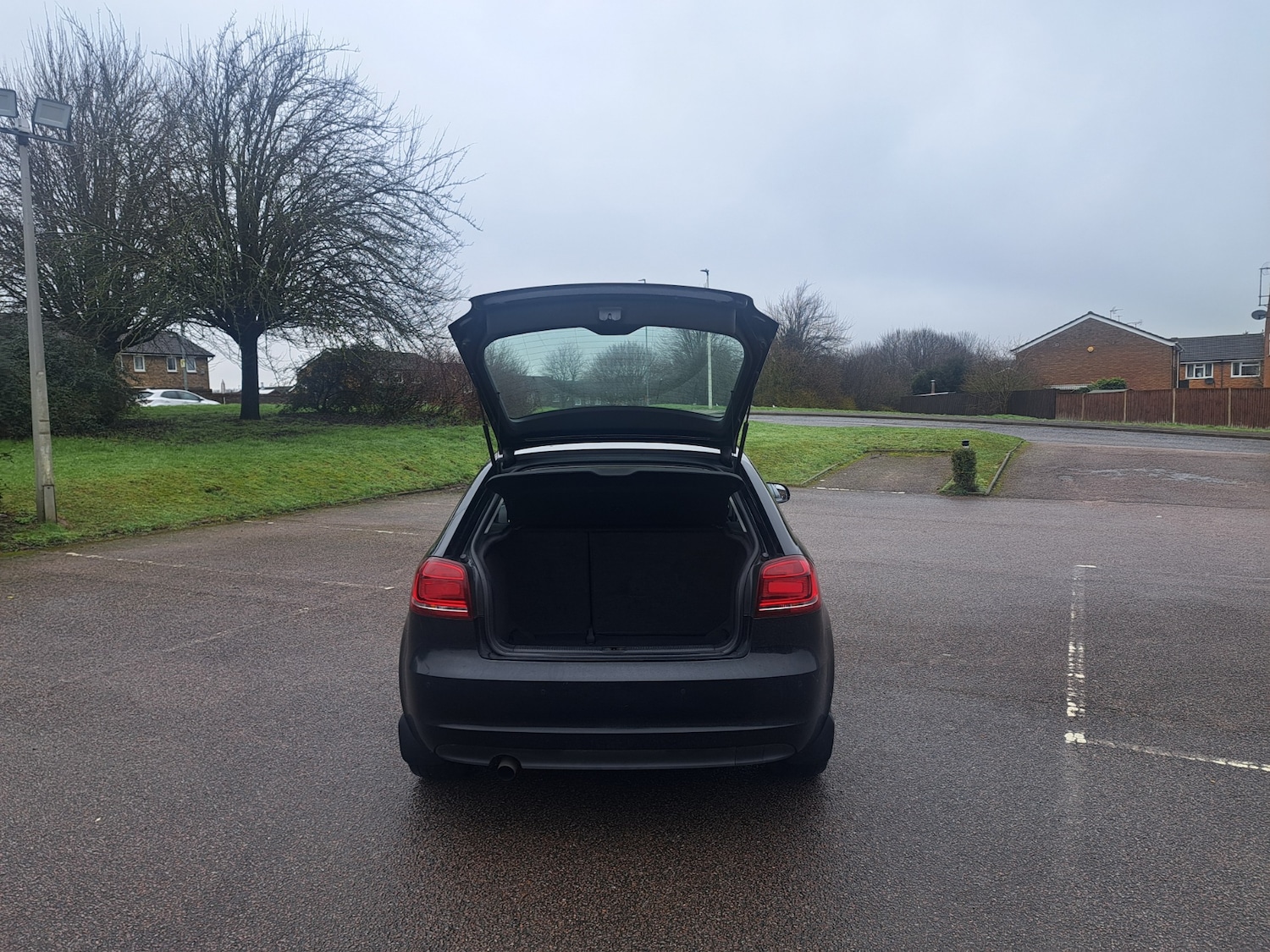 Used Audi A3 2010 for sale - 77610697: Photo 35