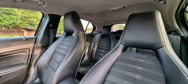 Used Mercedes-Benz C Class 2019 for sale - 74761569: Photo 13