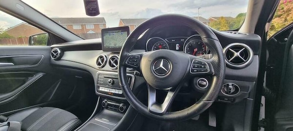Used Mercedes-Benz C Class 2019 for sale - 74761569: Photo 24