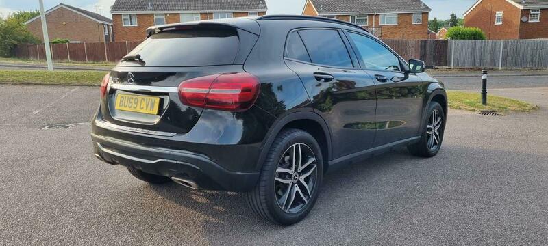 Used Mercedes-Benz C Class 2019 for sale - 74761569: Photo 8