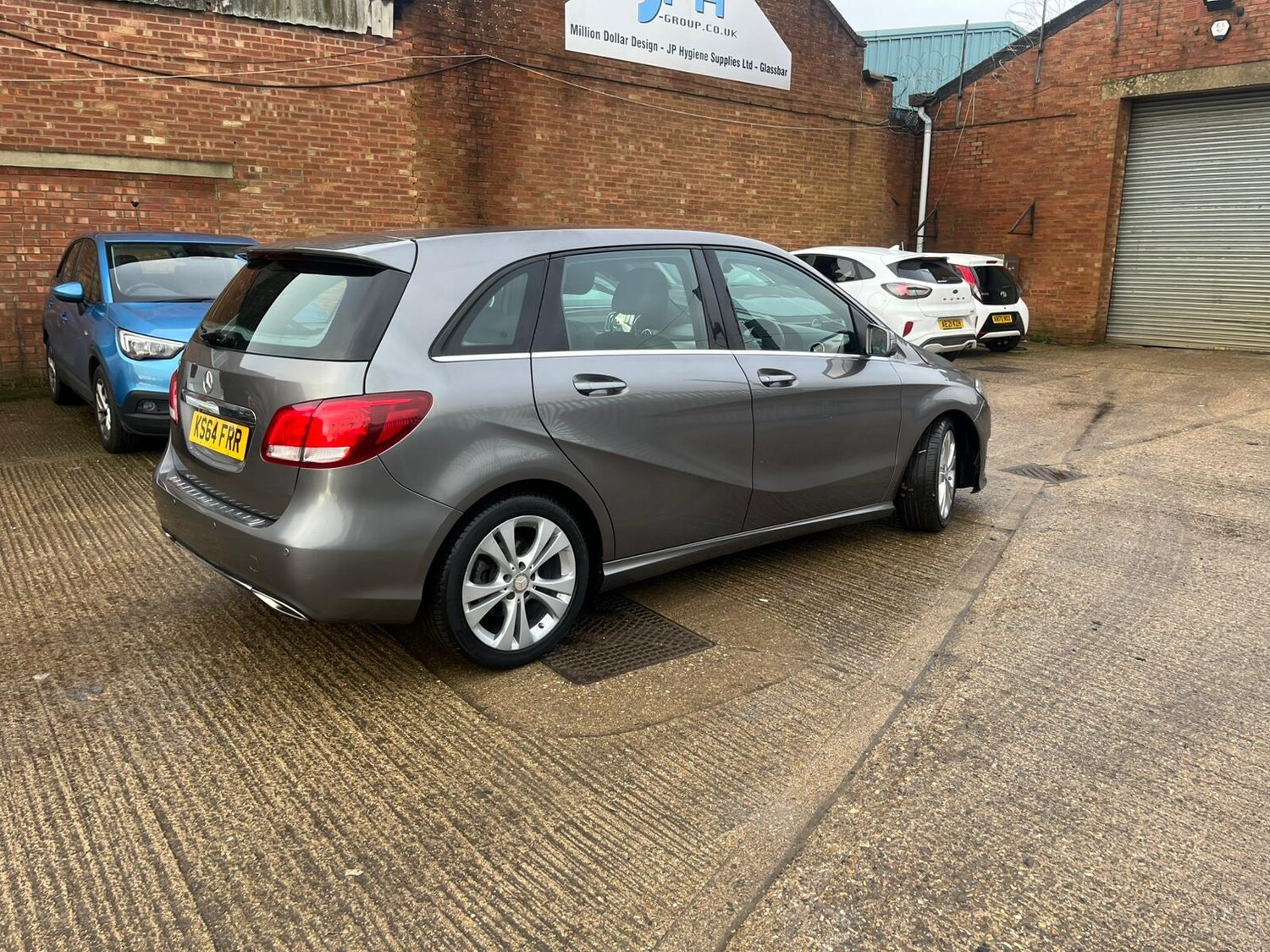 Used Mercedes-Benz B Class 2015 for sale - 77809936: Photo 12