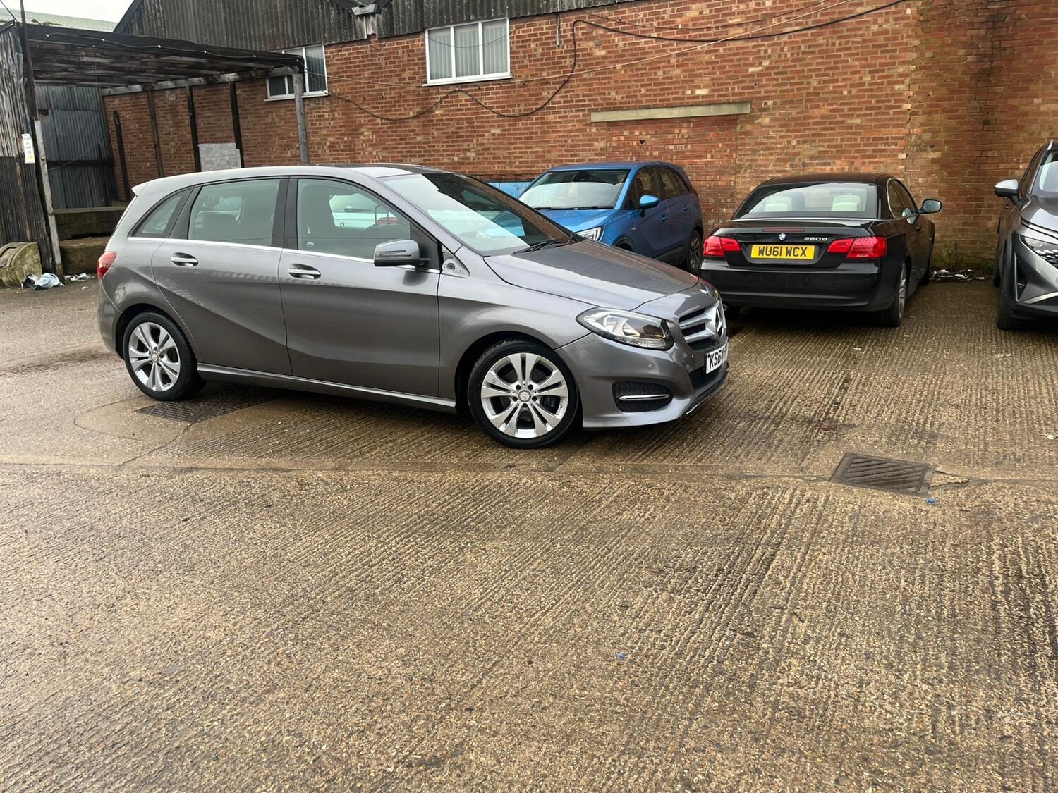 Used Mercedes-Benz B Class 2015 for sale - 77809936: Photo 14