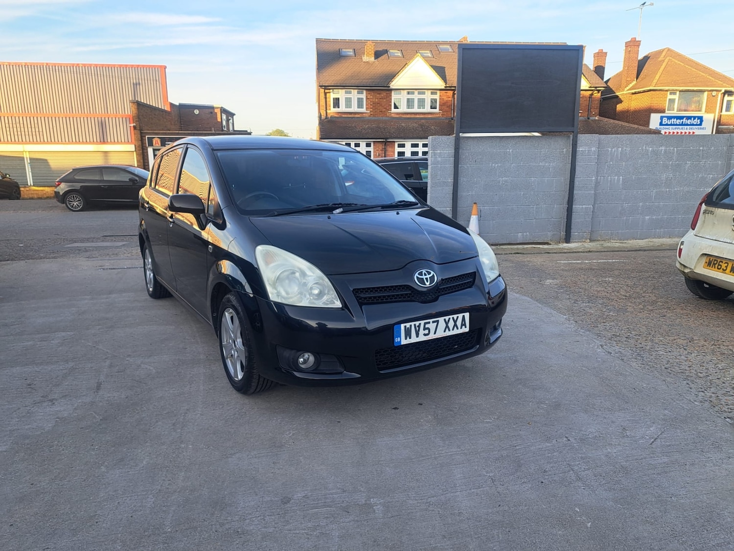 Used Toyota Corolla Verso for sale - 78114992: Photo 2