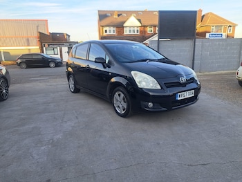 Used Toyota Corolla Verso undefined for sale - 78114992: Photo