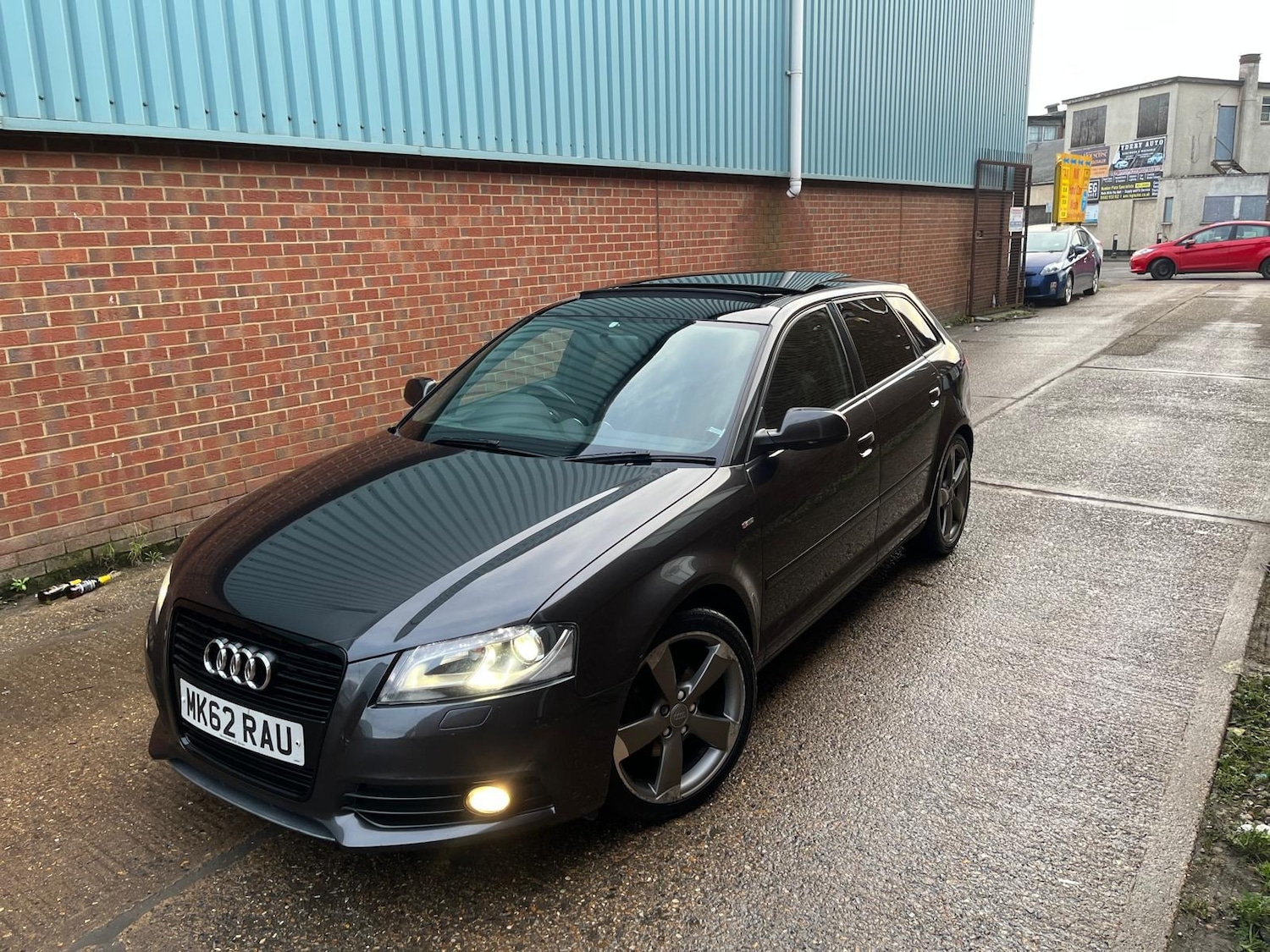 Used Audi A3 2012 for sale - 77575911: Photo 3