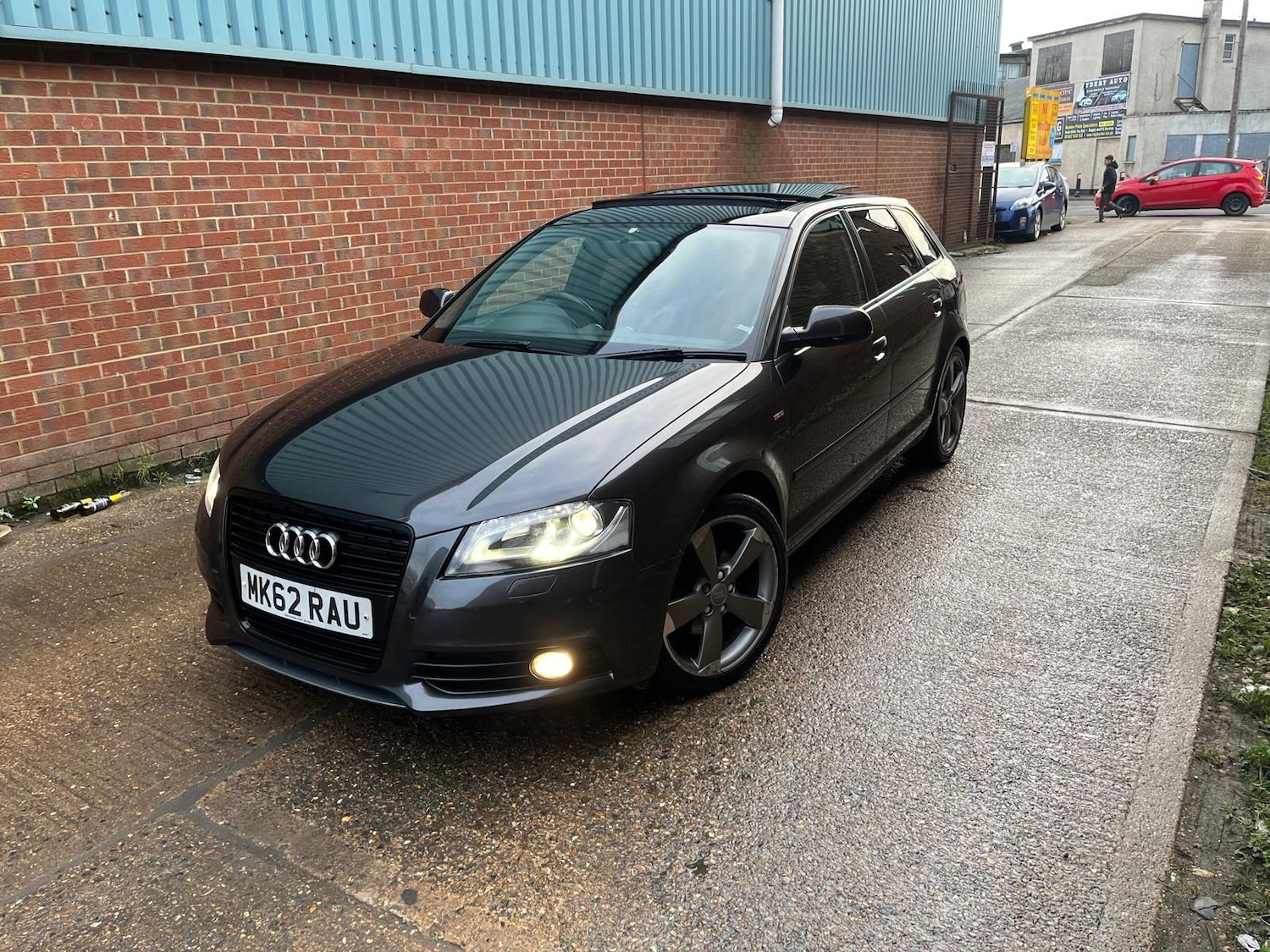 Used Audi A3 2012 for sale - 77575911: Photo 4