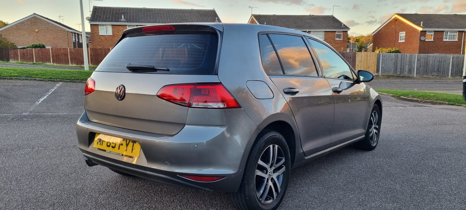 Used Volkswagen Golf 2015 for sale - 76370033: Photo 14