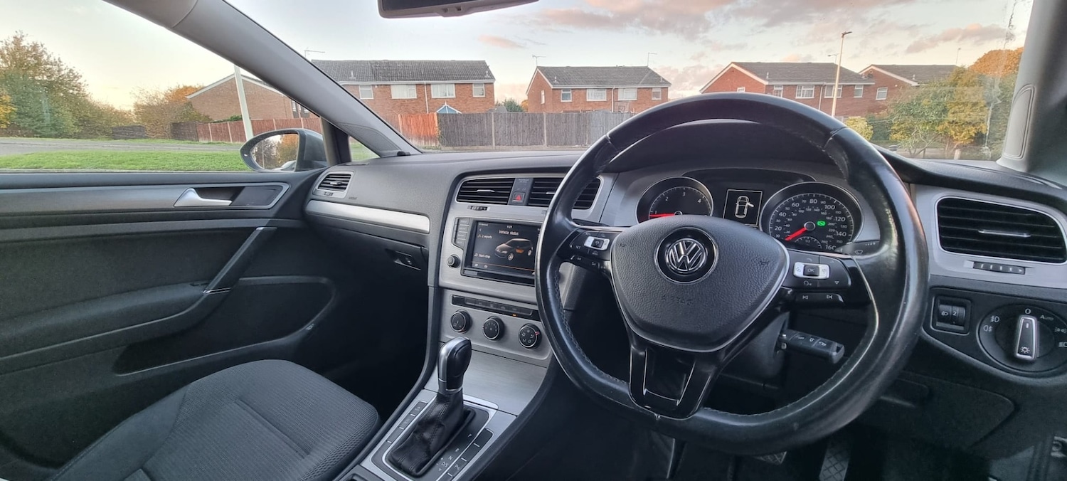 Used Volkswagen Golf 2015 for sale - 76370033: Photo 26