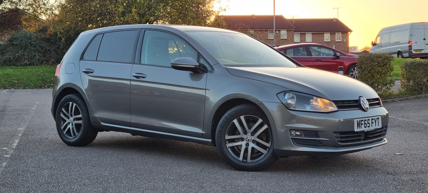 Used Volkswagen Golf 2015 for sale - 76370033: Photo 3