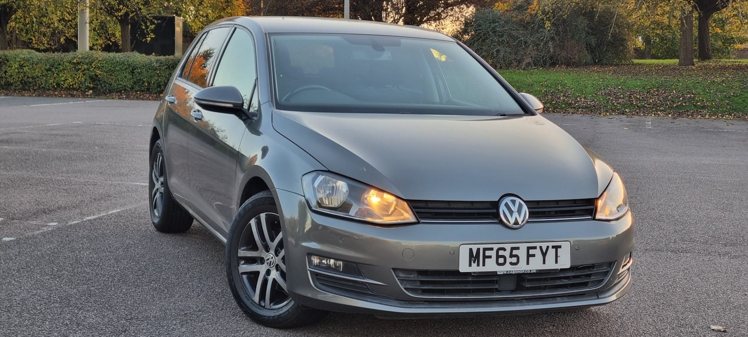 Used Volkswagen Golf 2015 for sale - 76370033: Photo 32