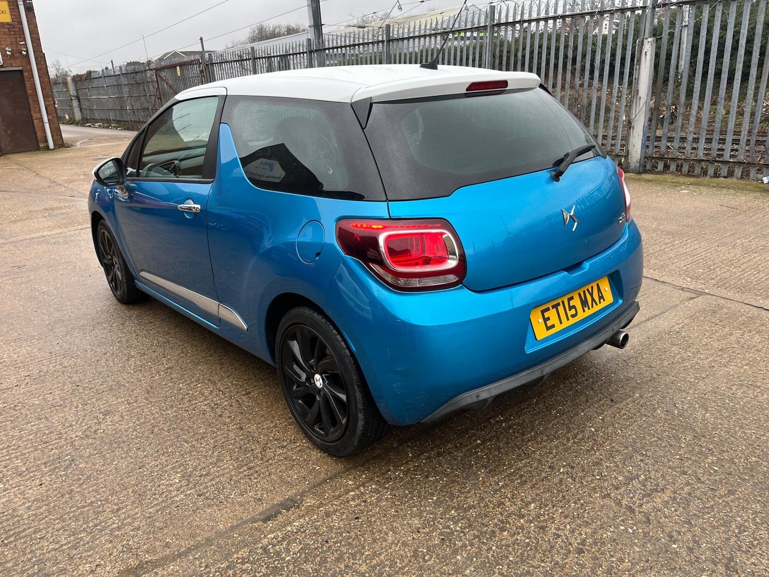 Used DS Automobiles DS 3 2015 for sale - 77575912: Photo 4