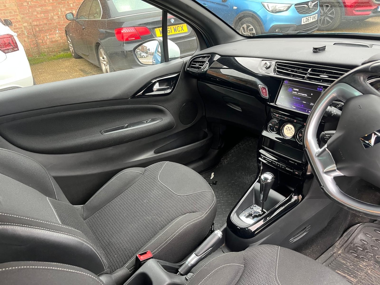 Used DS Automobiles DS 3 2015 for sale - 77575912: Photo 7