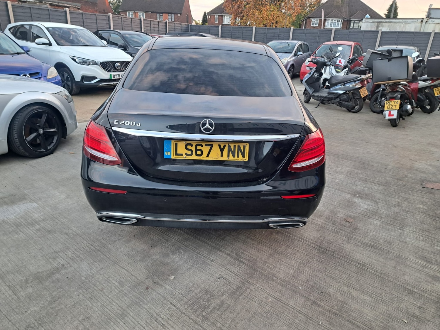 Used Mercedes-Benz E Class 2017 for sale - 76348702: Photo 19