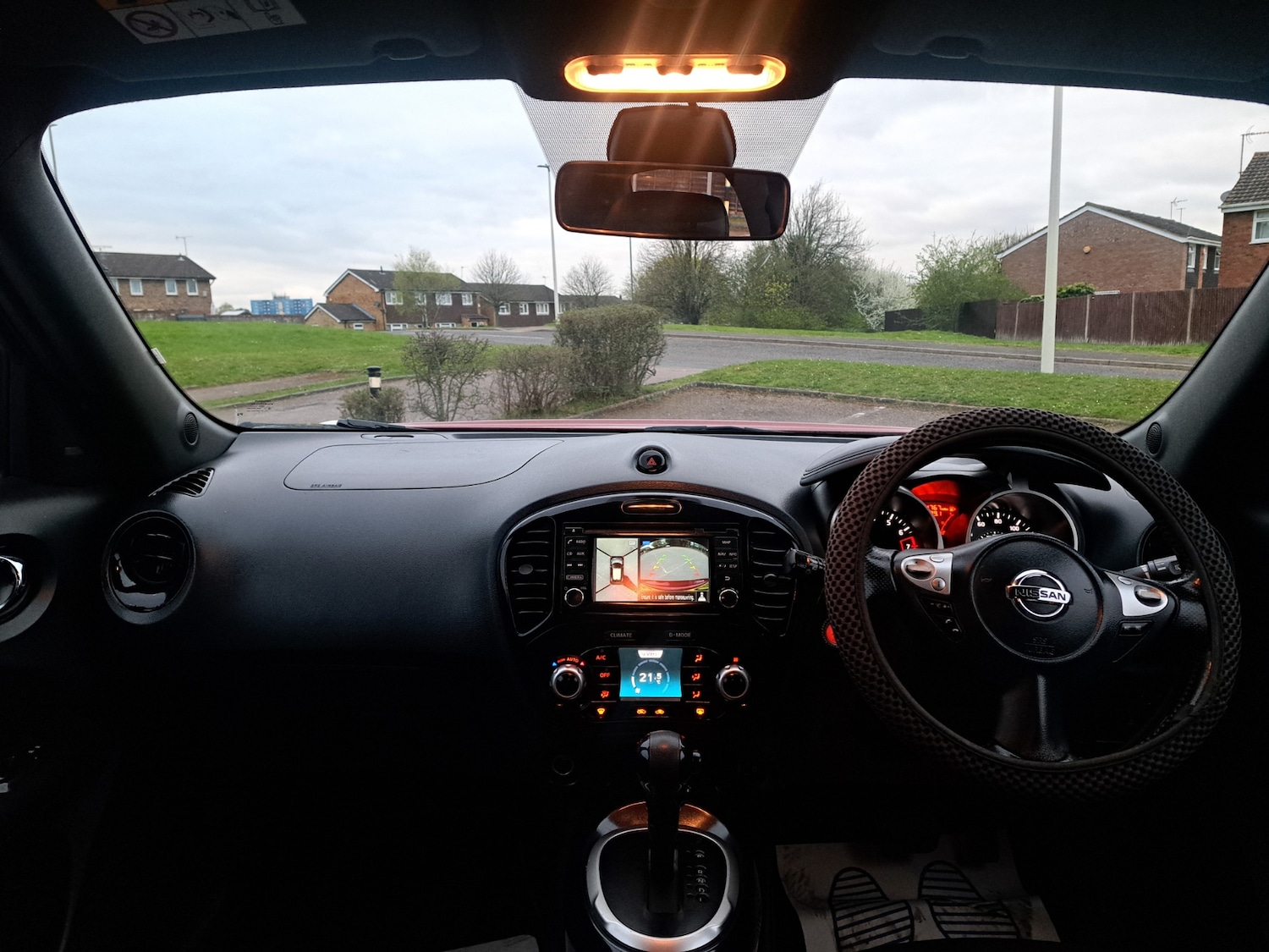 Used Nissan Juke 2017 for sale - 78099061: Photo 17