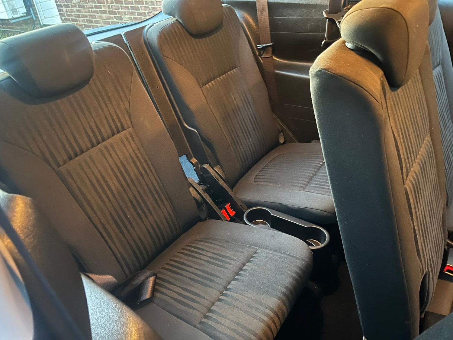 Used Vauxhall Zafira 2017 for sale - 77359322: Photo 2