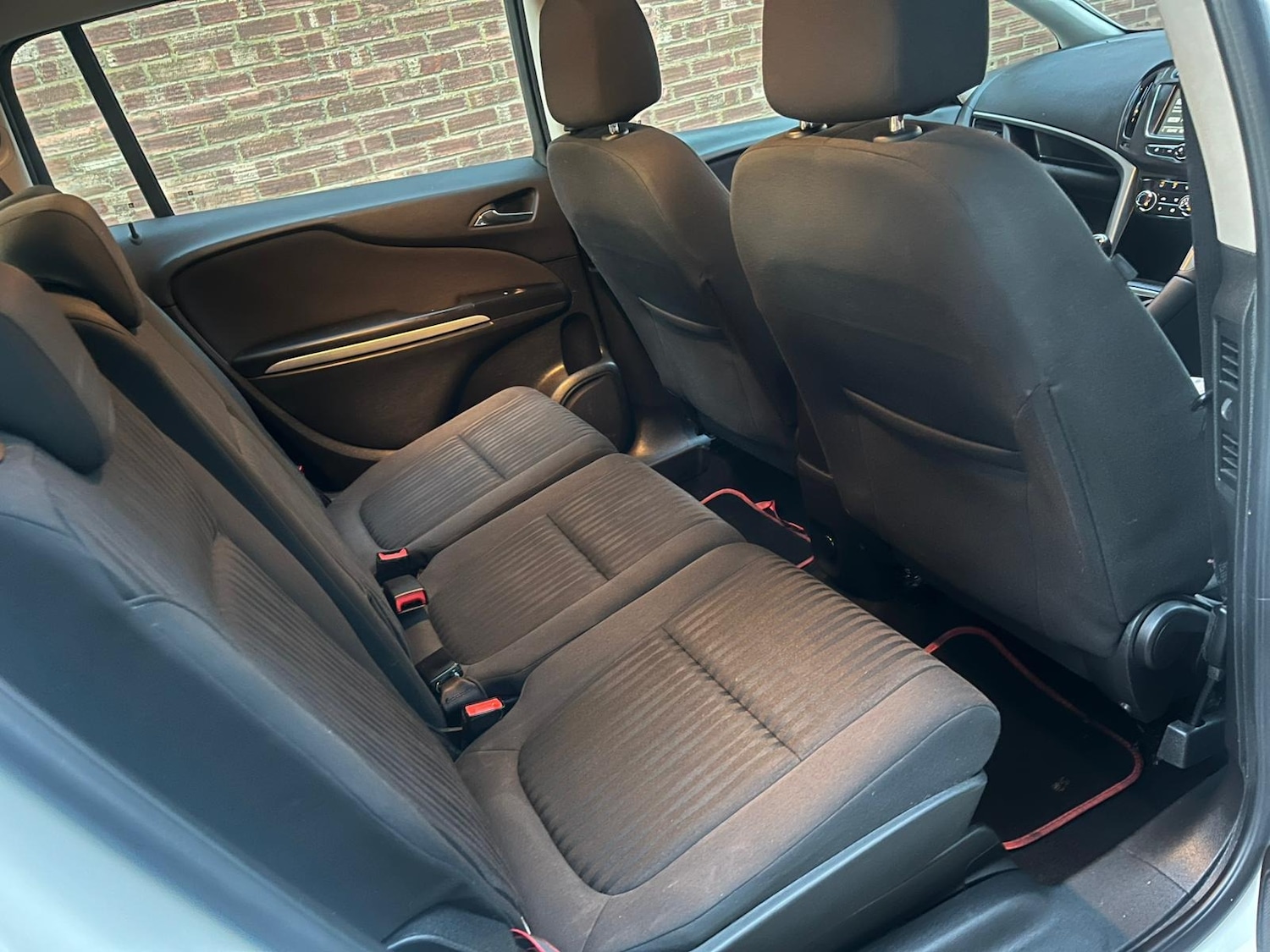 Used Vauxhall Zafira 2017 for sale - 77359322: Photo 6