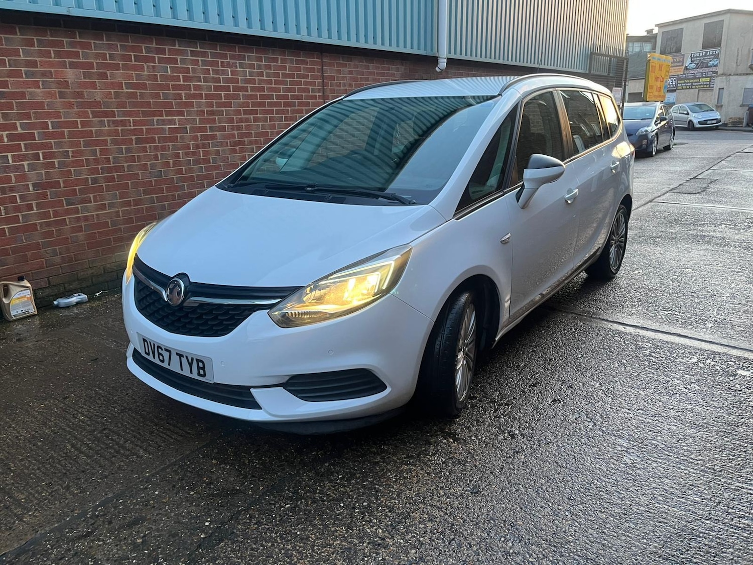 Used Vauxhall Zafira 2017 for sale - 77359322: Photo 7