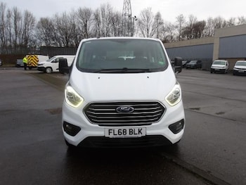 Used Ford Tourneo Custom 2018 for sale - 78420782: Photo