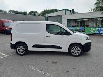 Used Citroen Berlingo 2020 for sale - 75627174: Photo