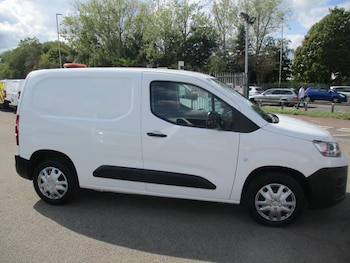 Used Citroen Berlingo 2022 for sale - 76819372: Photo