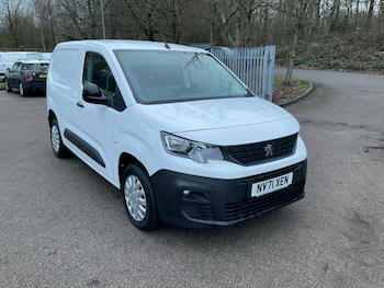 Used Peugeot Partner 2022 for sale - 77542436: Photo