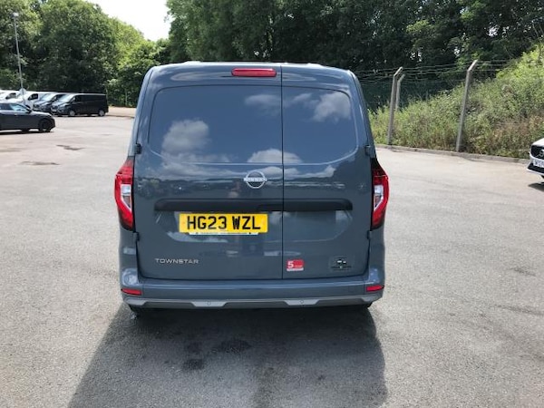 Used Nissan Other 2023 for sale - 75241752: Photo 8