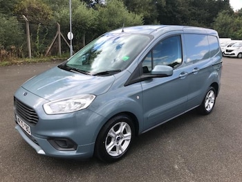 Used Ford Transit Courier 2020 for sale - 75715617: Photo