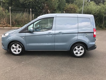 Used Ford Transit Courier 2020 for sale - 75715617: Photo