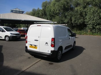 Used Citroen Berlingo 2022 for sale - 79717141: Photo