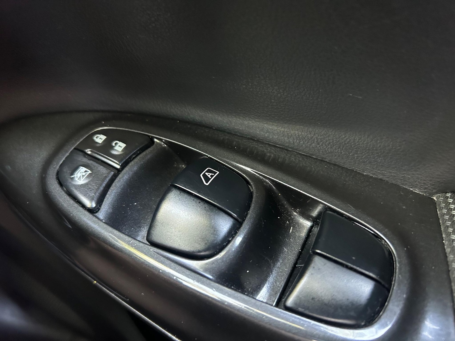 Used Nissan Juke 2014 for sale - 77124318: Photo 29