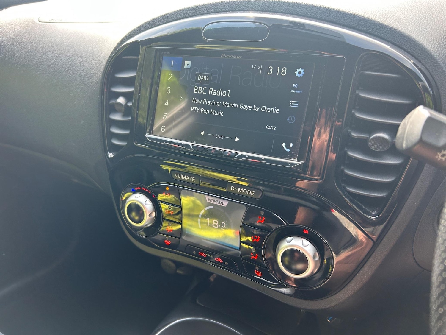 Used Nissan Juke 2014 for sale - 77124318: Photo 32