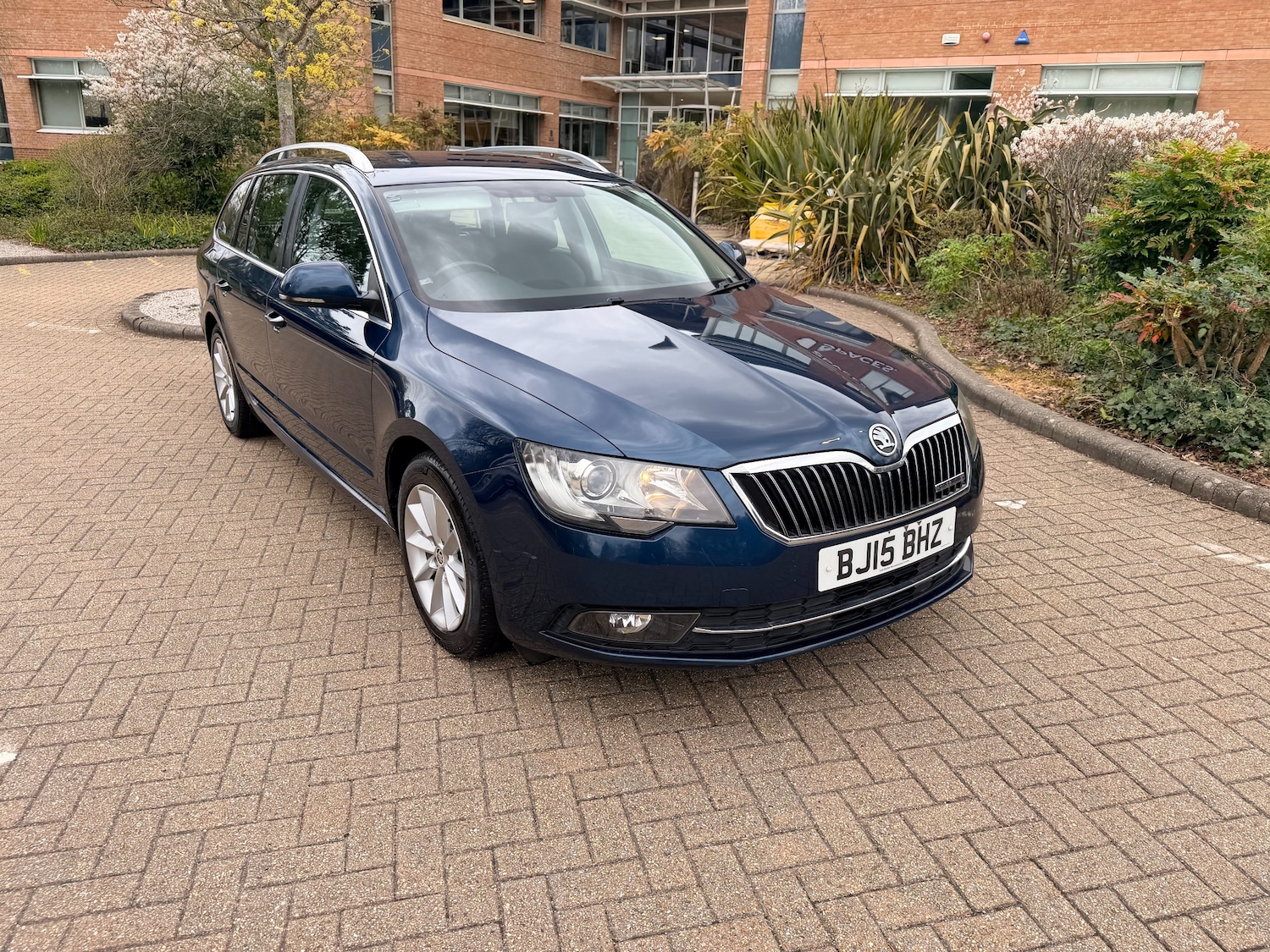 Used Skoda Superb 2015 for sale - 78098426: Photo 2