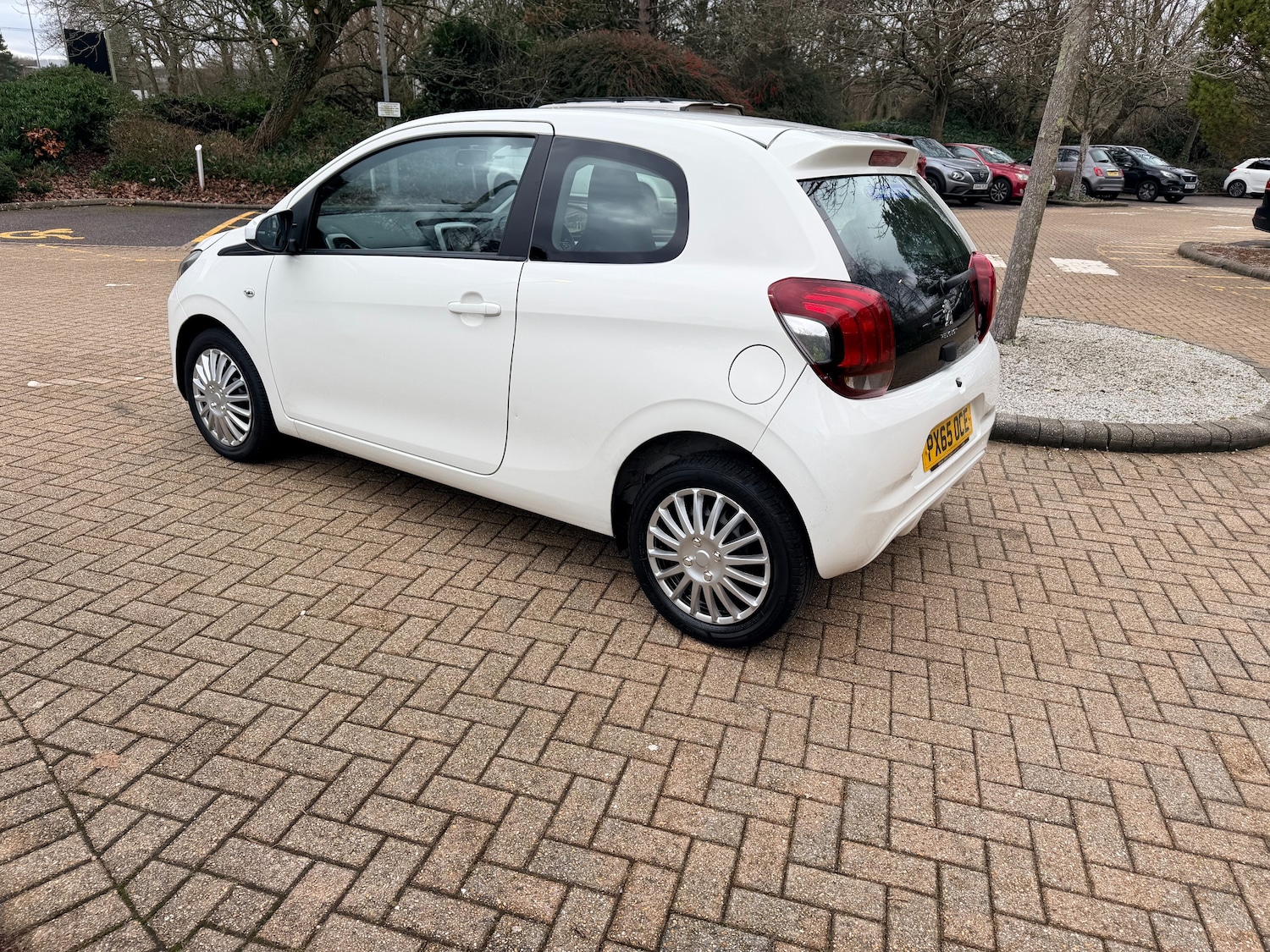 Used Peugeot 108 2015 for sale - 77152713: Photo 7