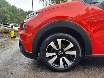 Used Citroen C3 2017 for sale - 79567640: Photo