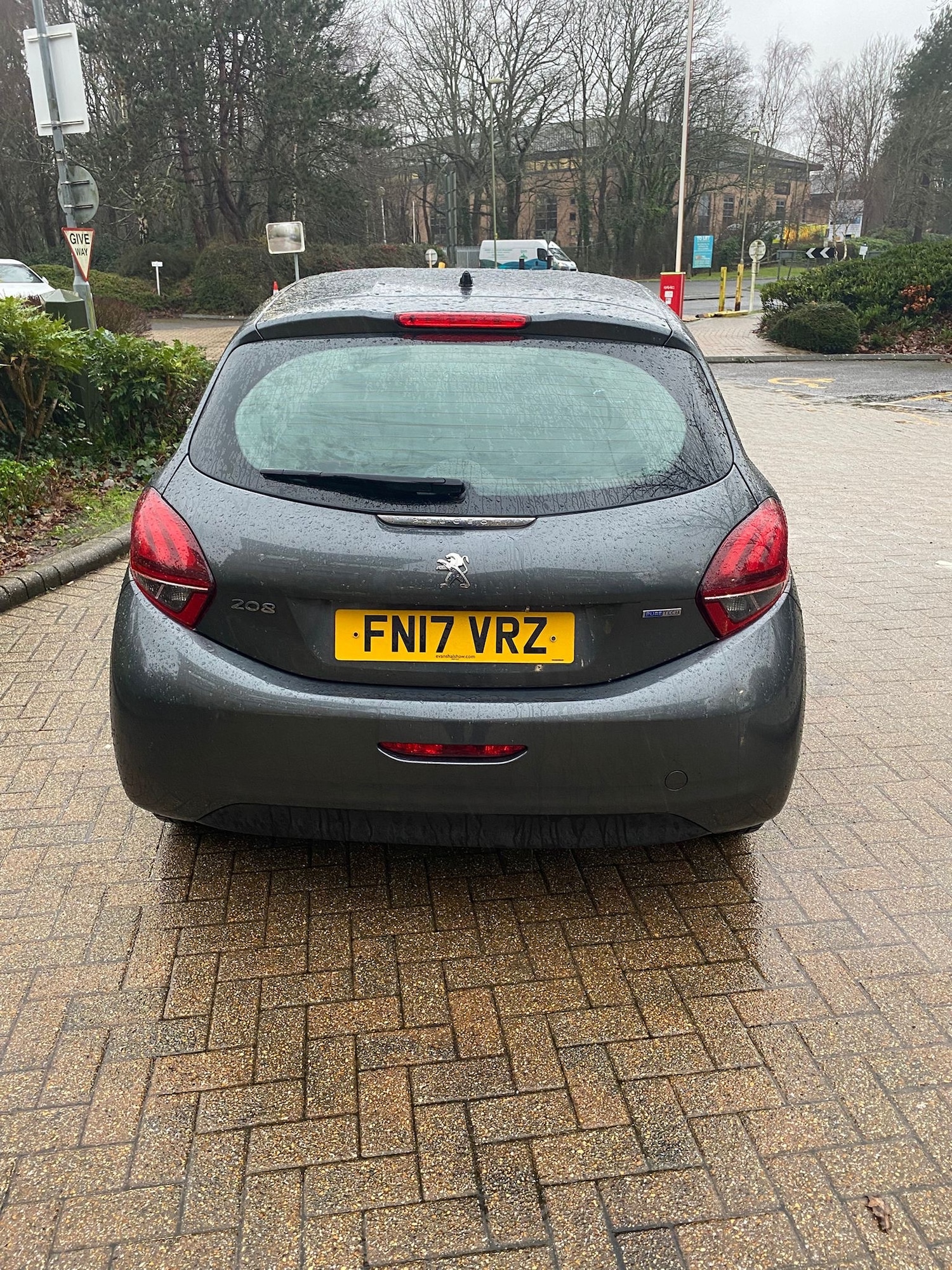 Used Peugeot 208 2017 for sale - 77276751: Photo 10