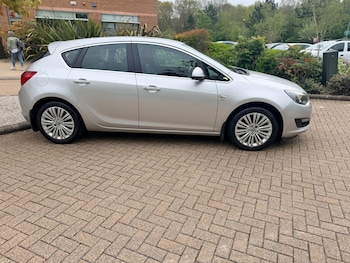 Used Vauxhall Astra 2014 for sale - 78305115: Photo