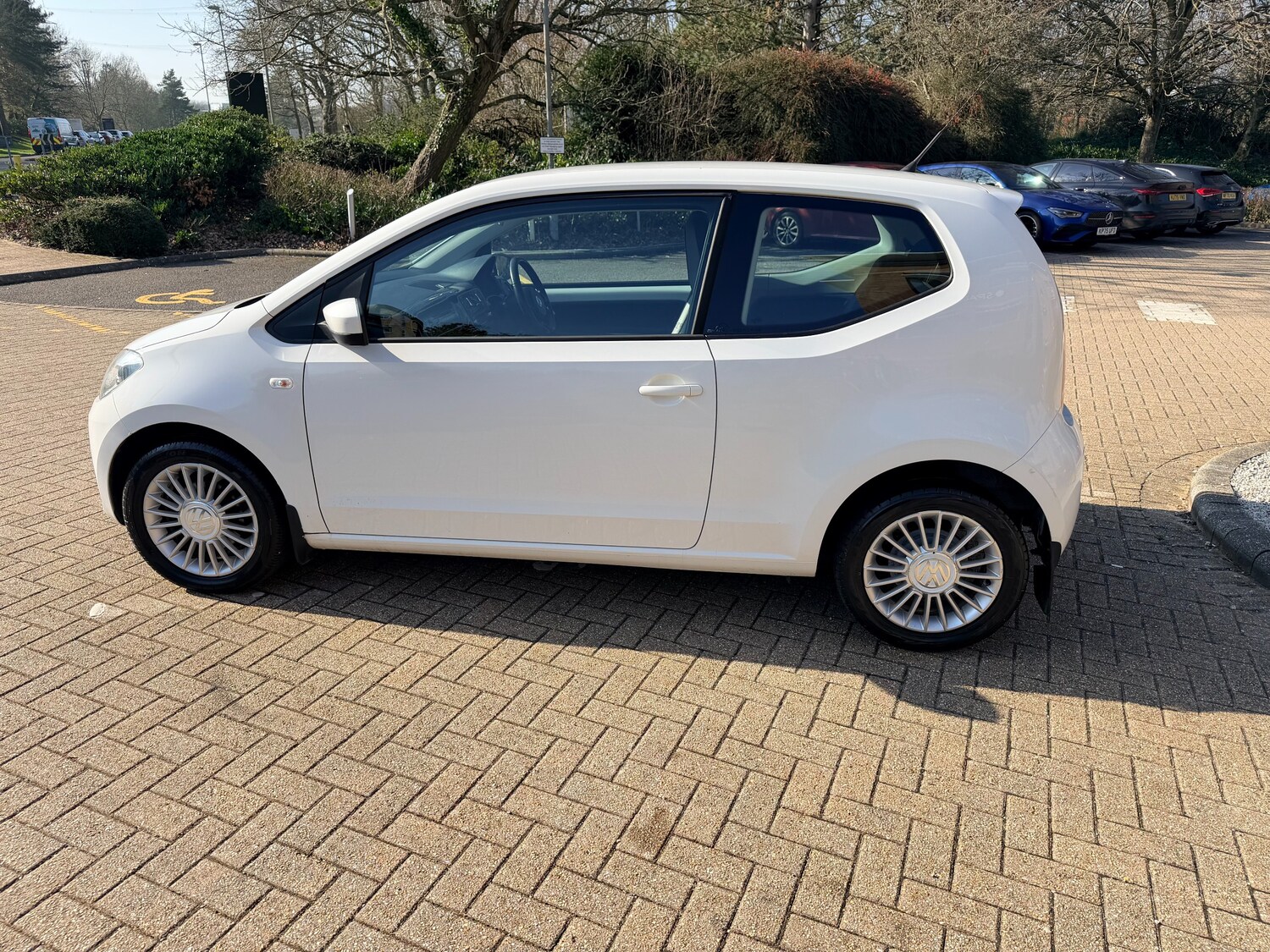 Used Volkswagen up! 2012 for sale - 77747374: Photo 10