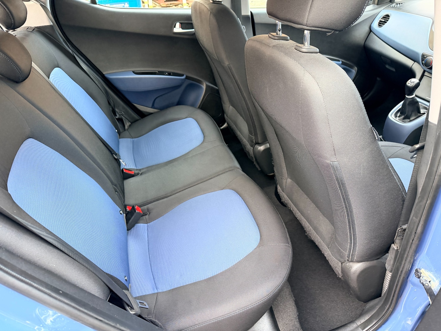 Used Hyundai i10 2015 for sale - 77546158: Photo 16