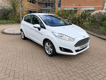 Used Ford Fiesta 2015 for sale - 78049882: Photo
