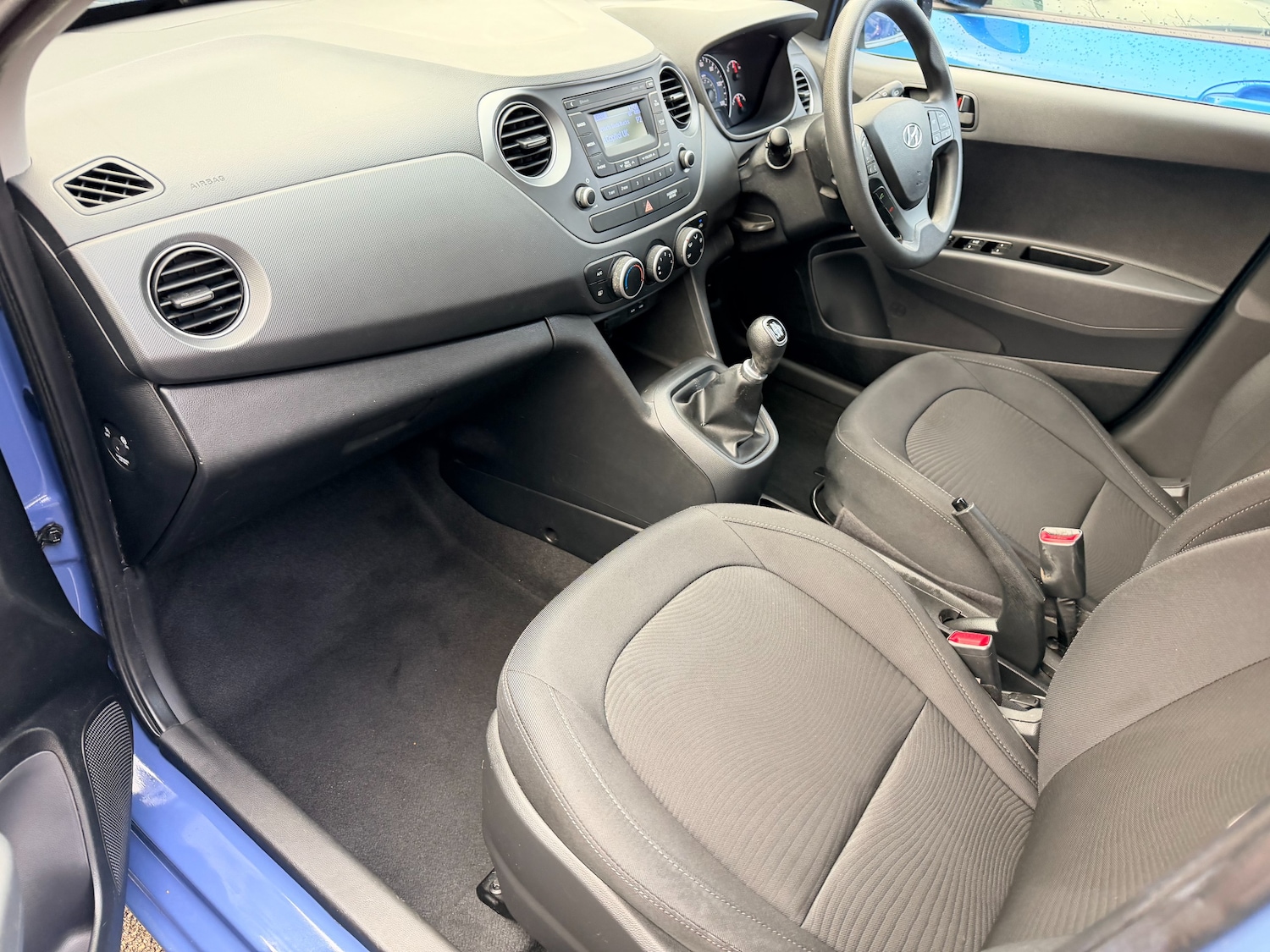 Used Hyundai i10 2017 for sale - 77124287: Photo 24